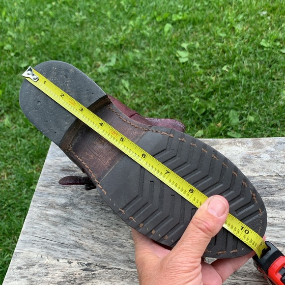 Purple red frye Veronica short boot - Picture 15 of 17